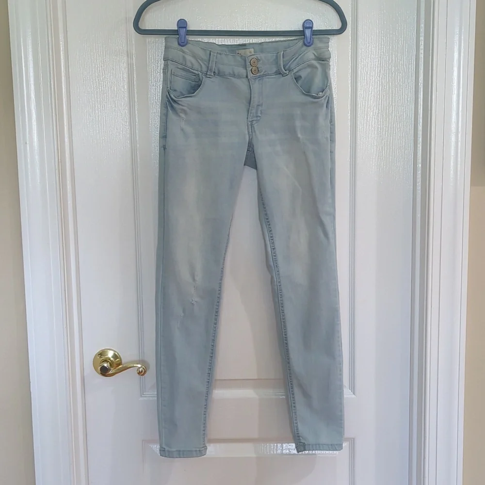 SO girls stretch jeans